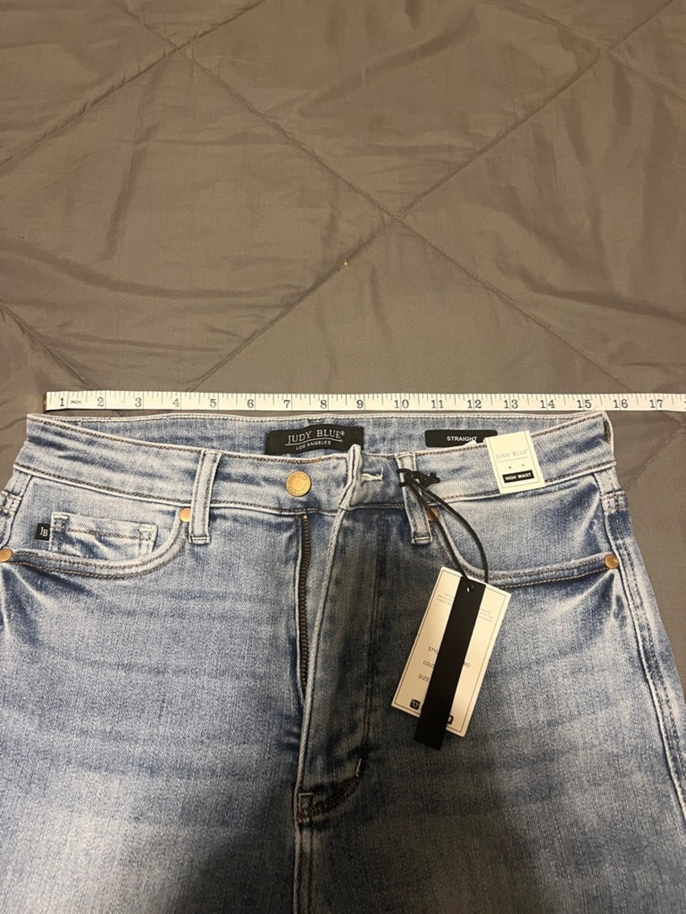 Wide-Leg Light Blue Women's Jeans - Picture 7 of 9